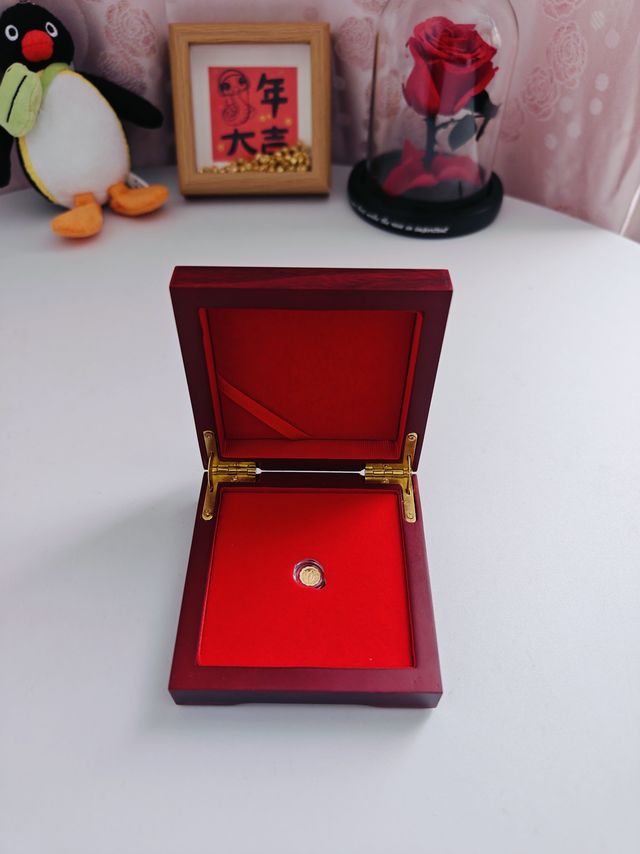也算是走狗屎味了，买伊利牛奶中了黄金
