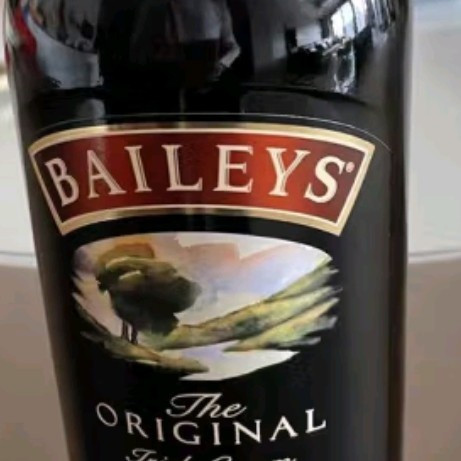 舌尖上的温柔邂逅：百利甜酒