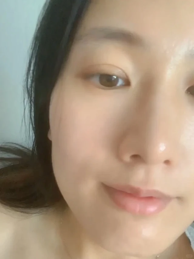 37岁真心劝大家，多把钱花在脸上，少买衣服