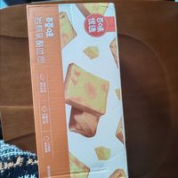 春日早餐新宠：百草味岩烧乳酪吐司