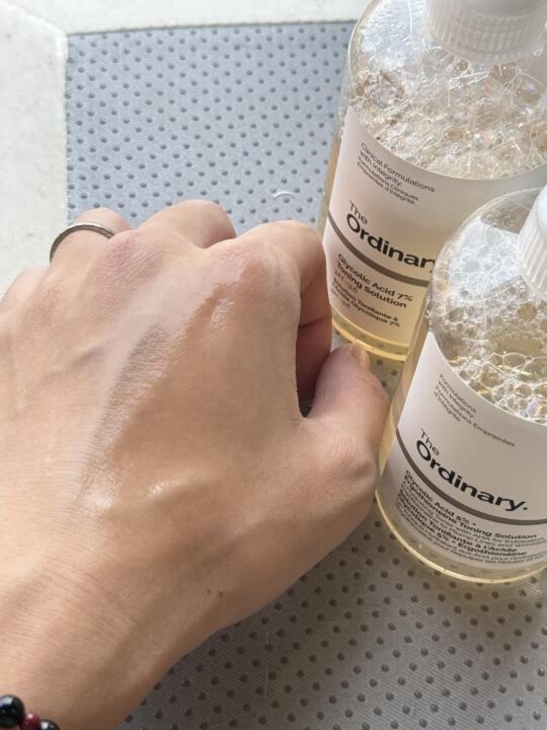 The Ordinary果酸水真香定律：5%浓度竟比7%更猛？闭口抛光+抗氧提亮全拿下