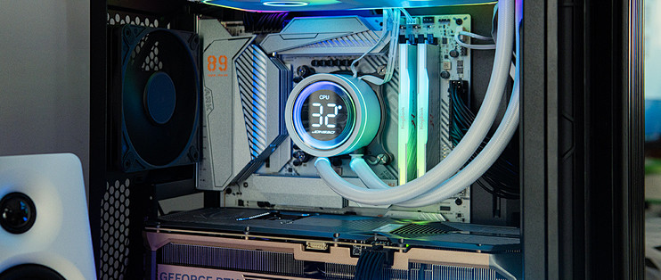 Ultra系超高性价比ATX板，七彩虹CVN Z890 ARK FROZEN方舟上手