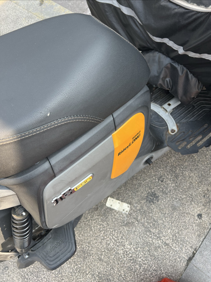 九号电动车整车