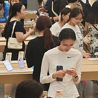 开启智能生活新体验，超低价入手iPhone 16手机消费秘籍