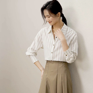 尚都比拉秋季休闲通勤衬衫：杏咖交织的百搭之选！