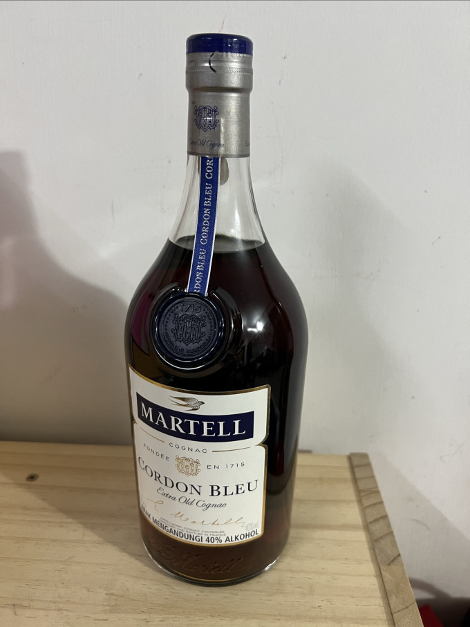 马爹利洋酒