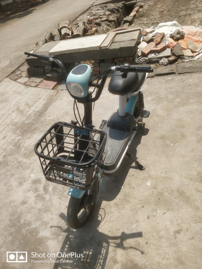 爱玛电动车整车