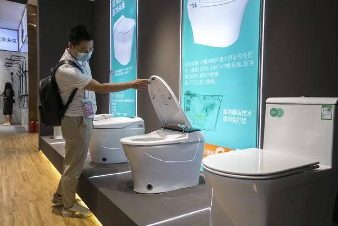智能马桶选购避坑指南:核心参数与实用功能全解析