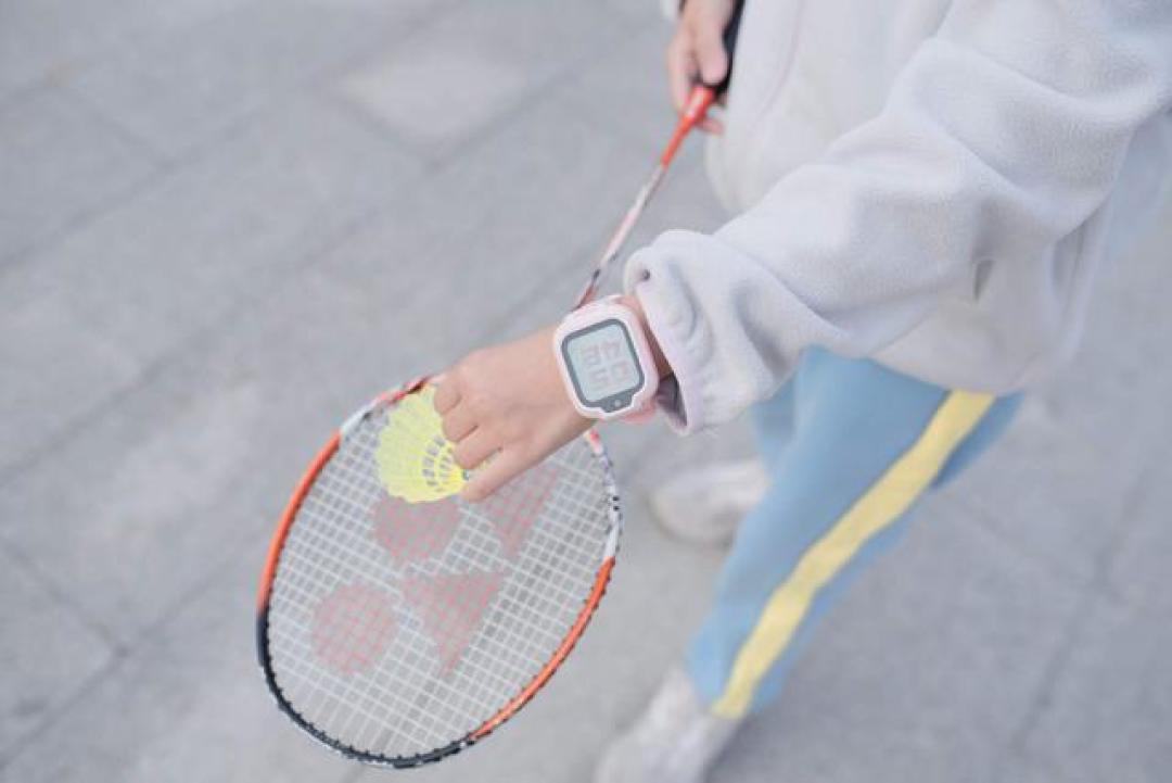Redmi首款儿童手表评测:400元价位段的「六边形战士」是如何炼成的?
