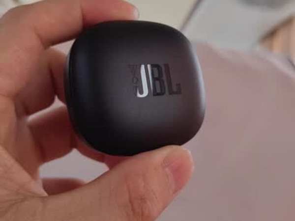 这款JBL耳机，适合上班族哦！