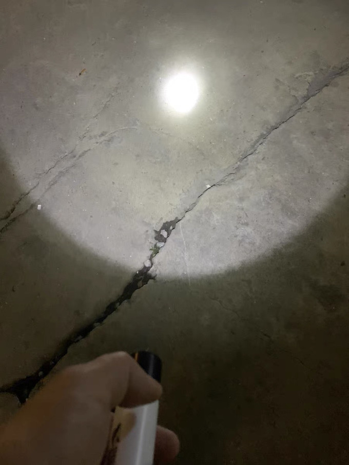 微笑鲨户外照明