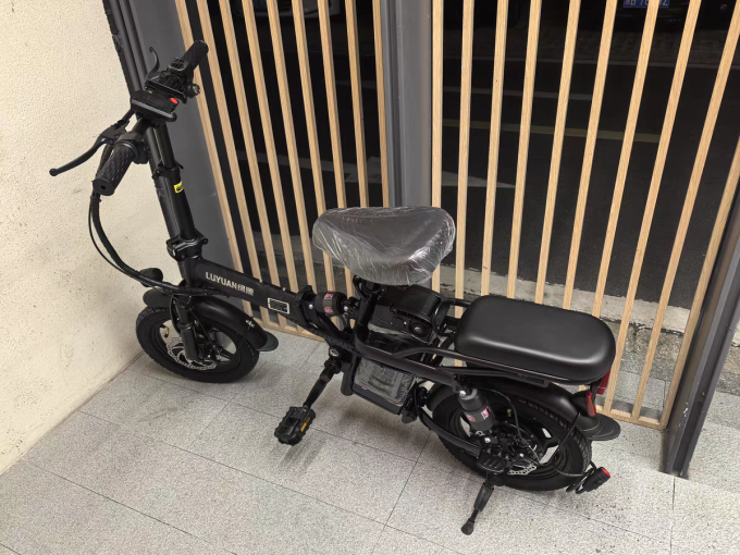 绿源电动车整车