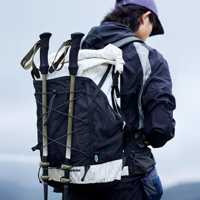 挪客碳纤维登山杖，开启户外超爽新体验