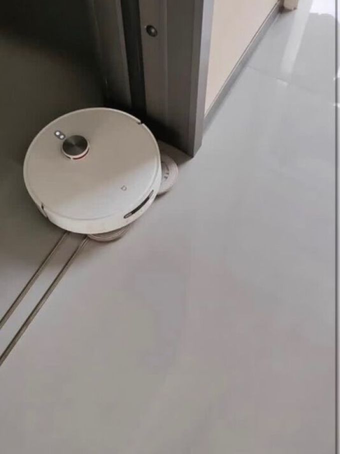 扫拖一体机