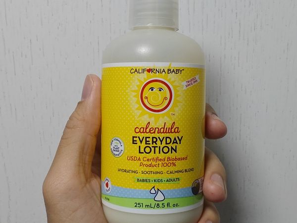 全身保湿，纯植物配方的加州宝宝金盏花身体乳