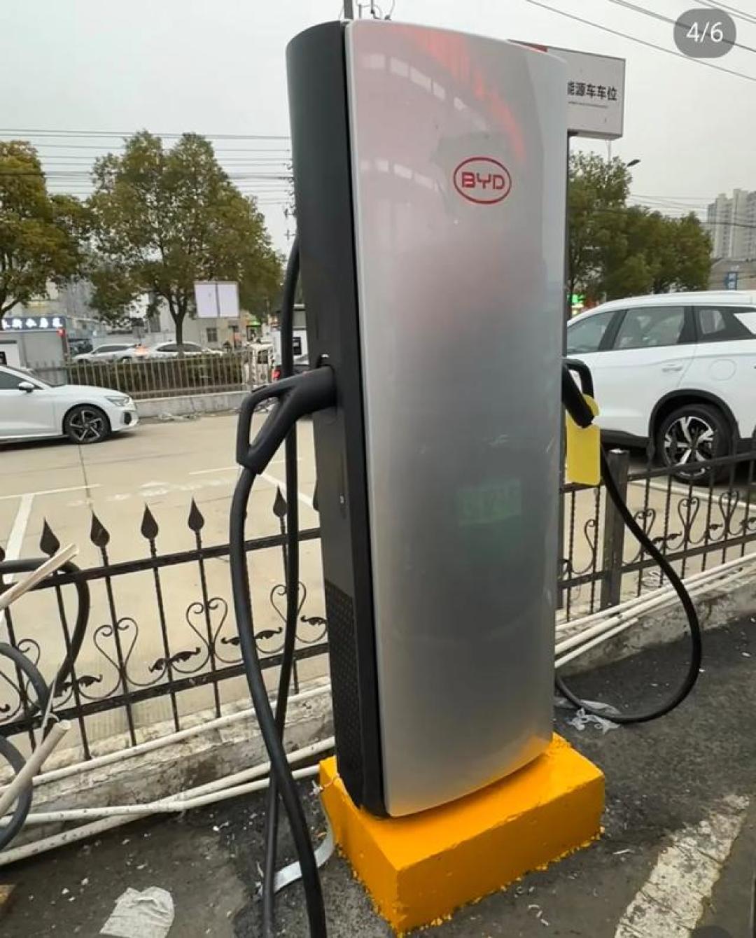 充电5分钟续航400公里！比亚迪黑科技秒杀燃油车，油车时代真要终结？