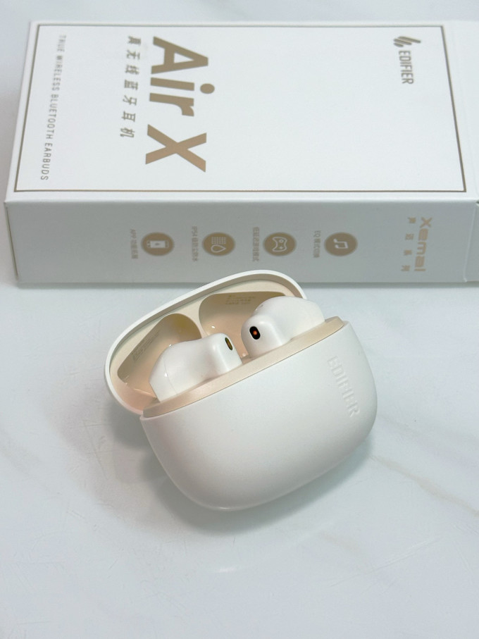 漫步者蓝牙耳机