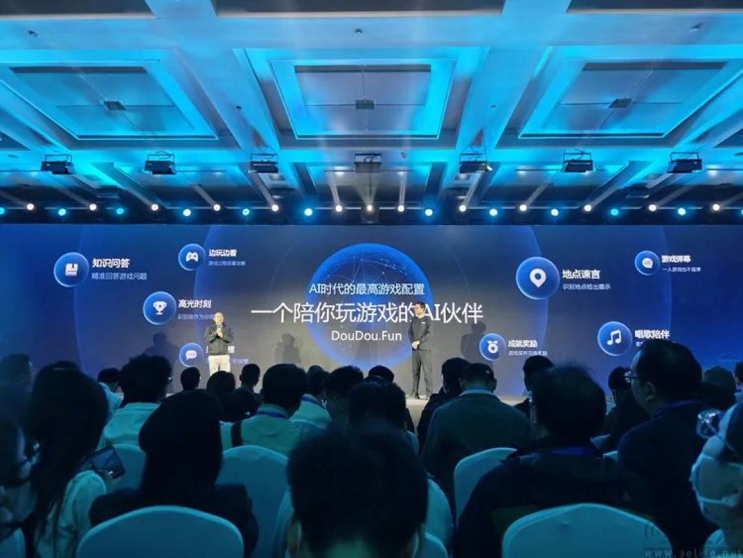 重写定义“满血”游戏本，酷睿Ultra 200HX凭什么