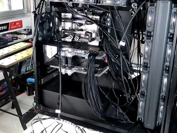 从零开始手把手教你组装高性价比台式机,附详细配置清单与避坑指南!