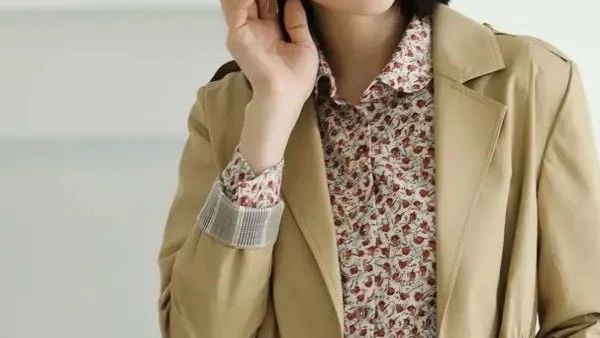 【爱奴娇】春 深圳一线品牌 国风精致绣花 设计以中国深厚的传统文化为底蕴，关注世界时装流行时尚