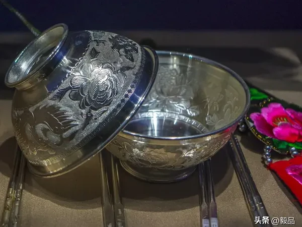 宾得相机拍照效果怎样?2025年了还有用宾得相机拍照的吗!