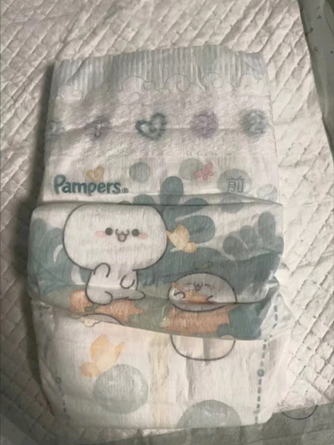 帮宝适婴儿尿裤