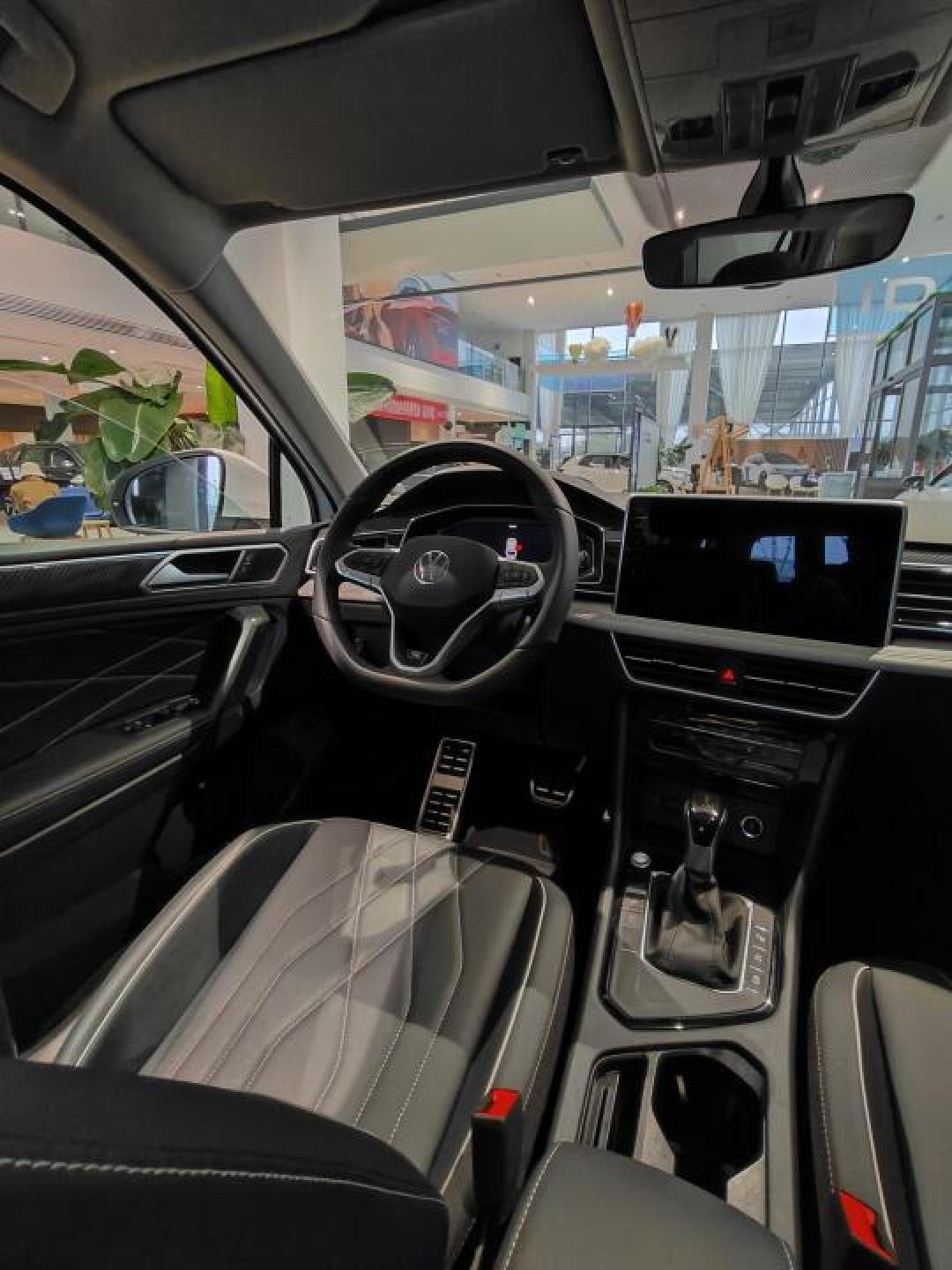 14万买德系SUV！途观L狂降7万，动力越级家用值吗？