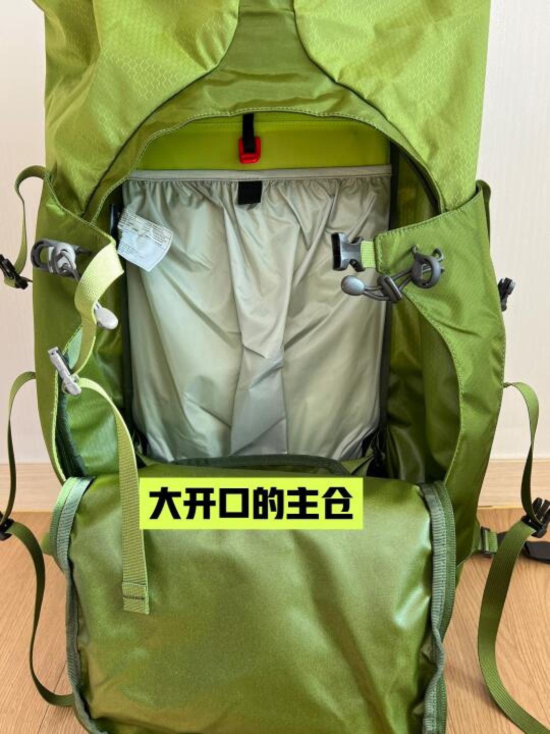 都市通勤VS荒野探险:OSPREY背包全场景选购指南