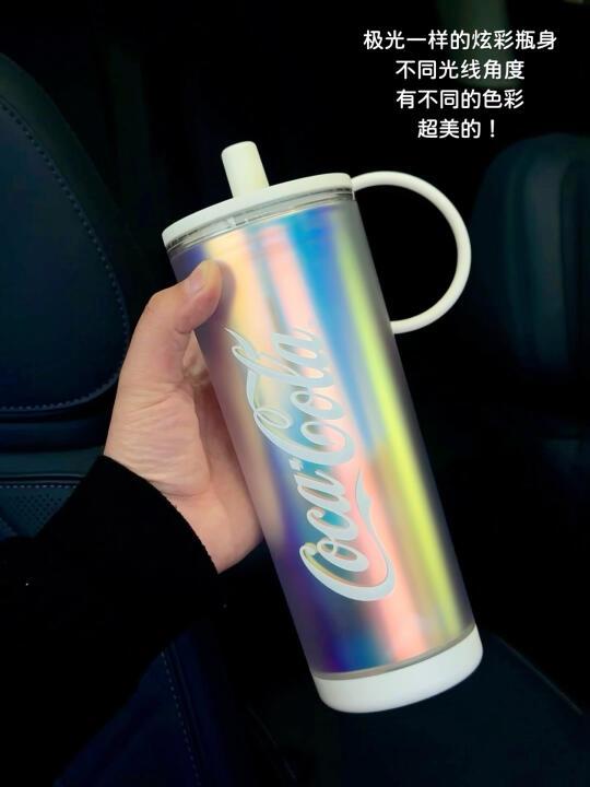 救命……喝个水都能看到极光！！