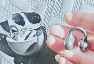 🎶耳机党看过来！荣耀亲选LCHSE耳夹式耳机，好看好用到飞起