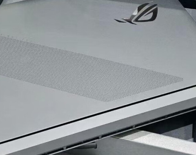 酷睿Ultra 200HX处理器配置怎么样，有哪些笔记本电脑搭载他们？