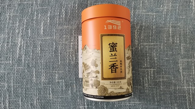 天池七彩系列蜜兰香凤凰单丛测评