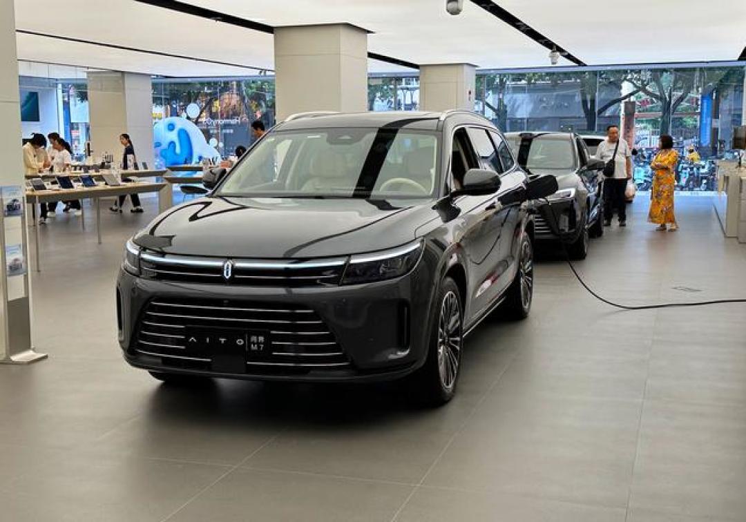 从连亏四年到年赚60亿!赛力斯靠什么逆袭成全球第四大新能源车企?