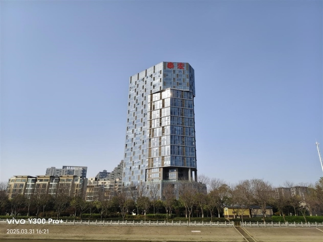 史上最大容量蓝海电池加持 vivo Y300 Pro+评测:一部能用20小时的国民手机