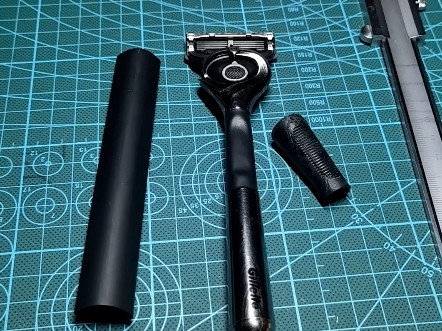 吉列剃须刀手柄手胶更换分享。