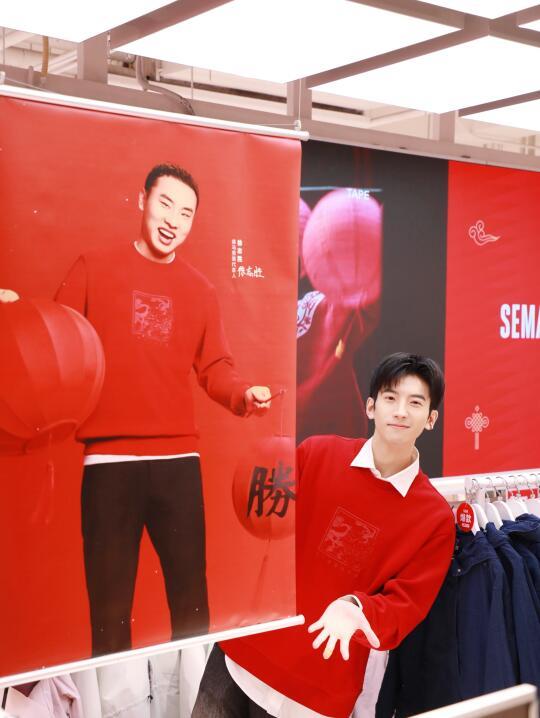 与徐公比美😏