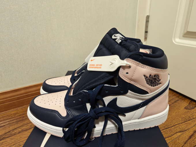 篮球鞋