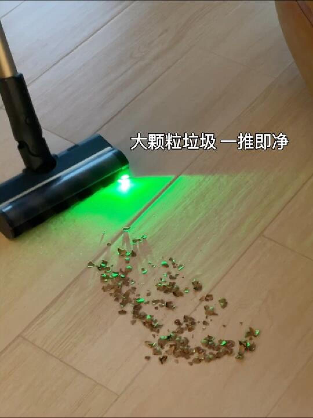 追觅Z20 Station：绿光显尘+自集尘系统，重新定义高效清洁新体验