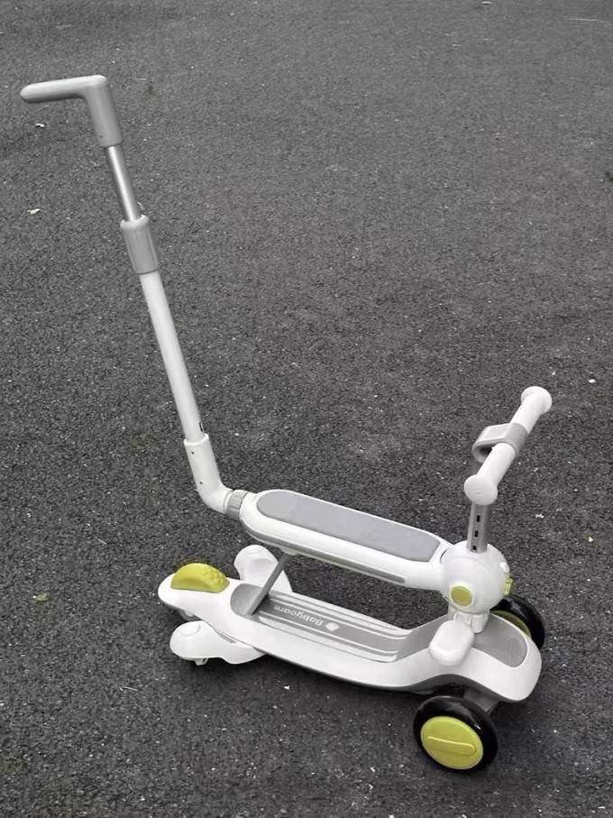儿童滑板车
