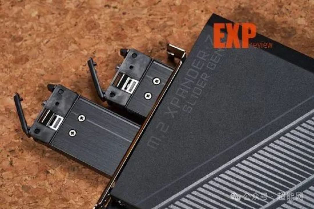 微星 MEG X870E GODLIKE 超神主板评测:全方位拉满,不负“超神”之名