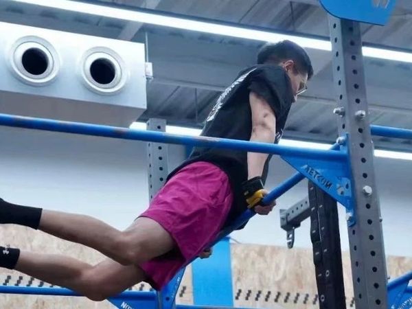 NEXT | 停止许愿，开始训练：如何最终让你解锁单杠双力臂