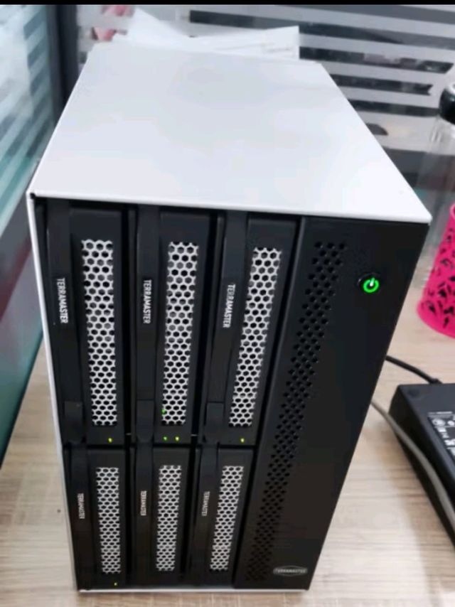 铁威马T6-423 NAS网络存储服务器：高性能与高效能的完美结合