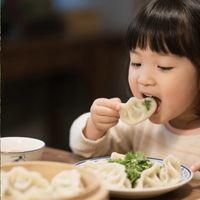 清明养生秘笈：荠菜的神奇功效，吃出春天的健康与活力！