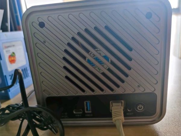 奥睿科（ORICO）MetaCube NAS：家庭网络存储新选择