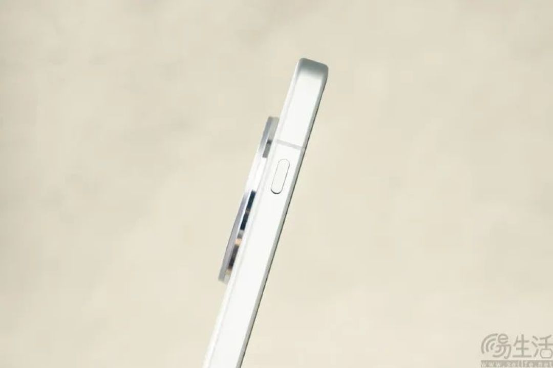 “小屏旗舰”怎么做?OPPO Find X8s给出新思路