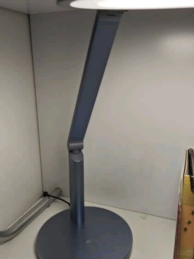 学习好帮手，试试这款孩视宝国AA级专业读写台灯OK50-V
