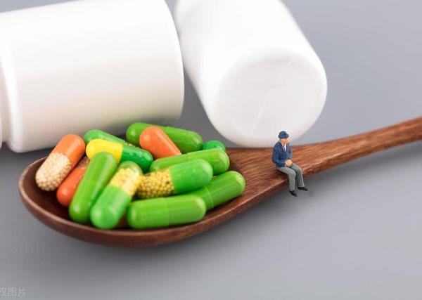PQQ与大脑健康：“老年痴呆”的潜在盟友？哪些食物富含？