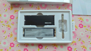 【速度新纪元！致态TiPro9000 2TB SSD，PCIe 5.0狂飙来袭🚀】