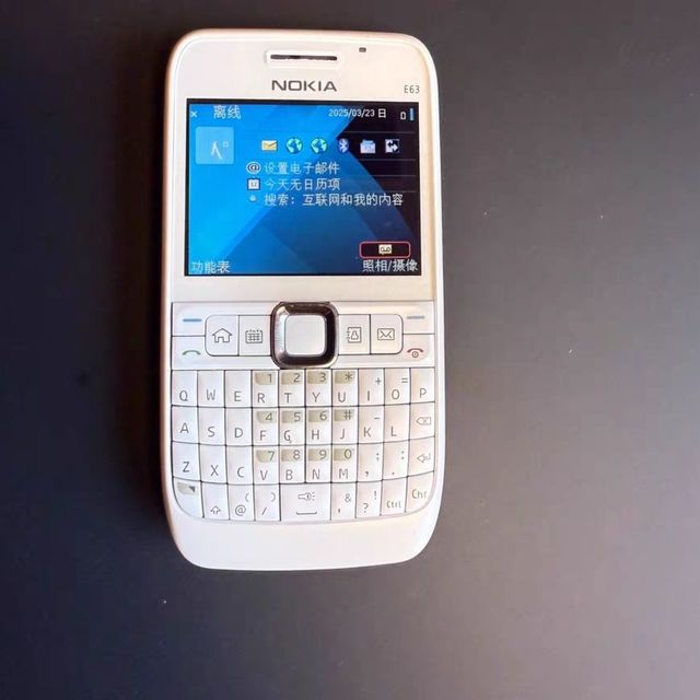 闲鱼淘情怀神机诺基亚E63