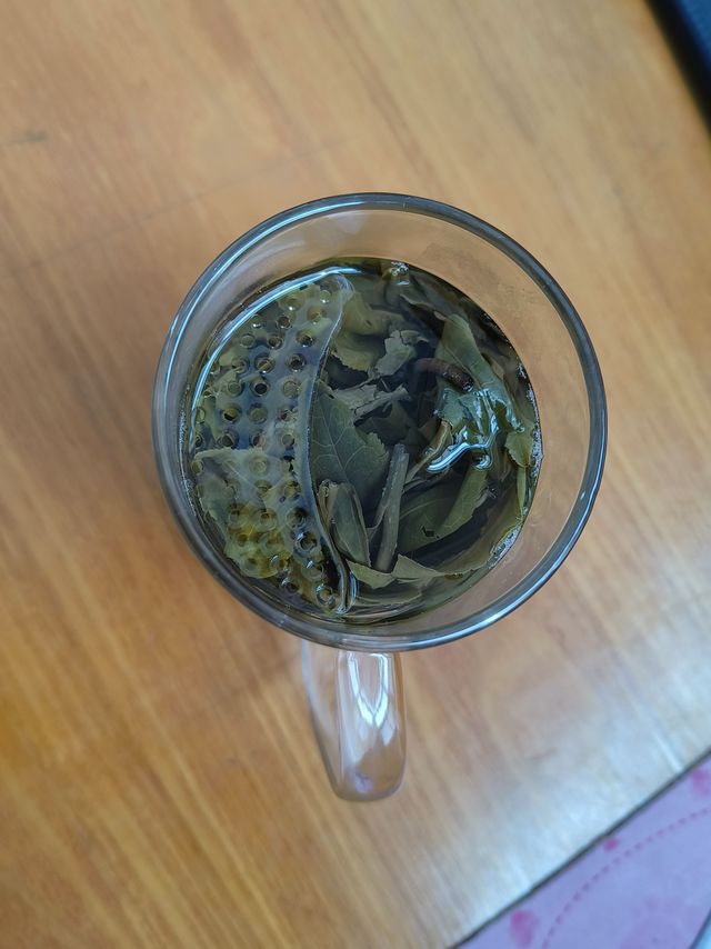 看到这个泡茶量，就知道为什老茶客不喜欢绿茶了